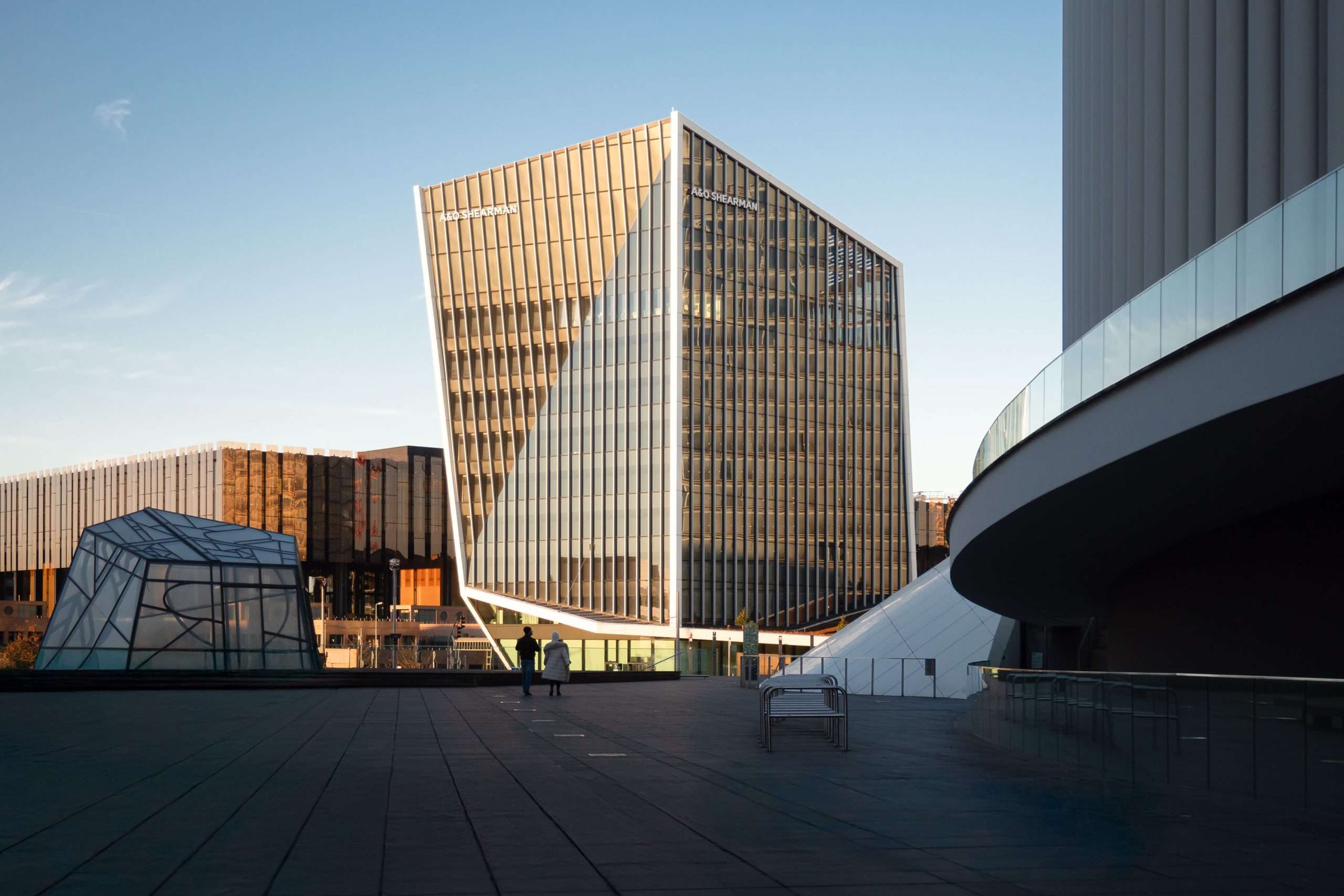 Architekturfotografie Fotograf aus Düsseldorf. Hochhaus Kirchberg, Luxemburg. Beim EUGH und der Philharmonie.