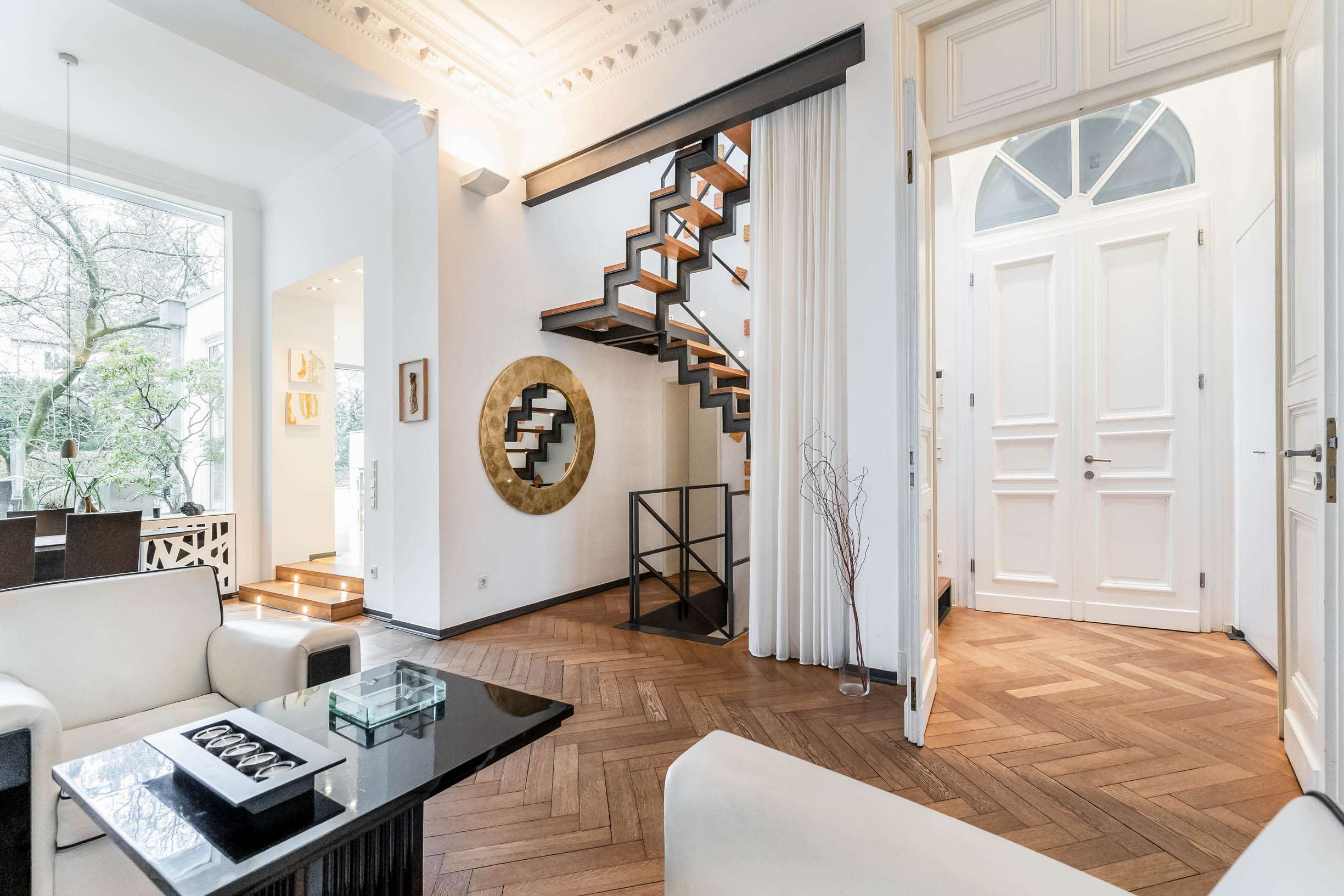 Immobilienfotograf Düsseldorf für Makler und Agenturen. Experte für Fotos